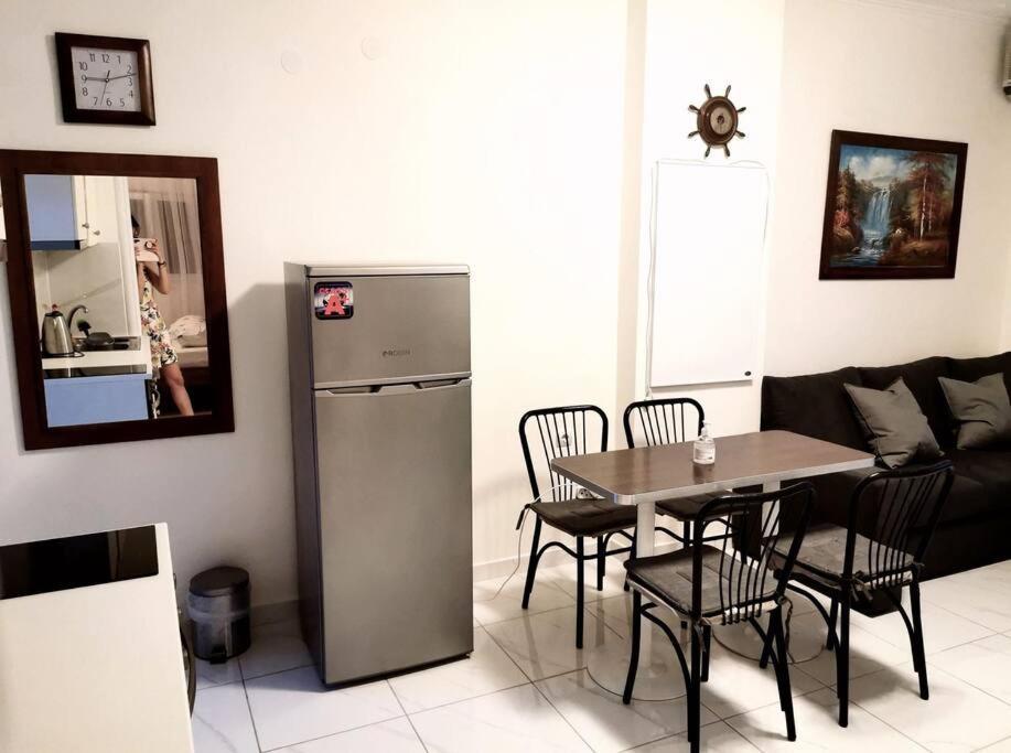 Apartment With 3 Rooms Just 1 Min From The Beach And Free Public Parking Peraía Dış mekan fotoğraf